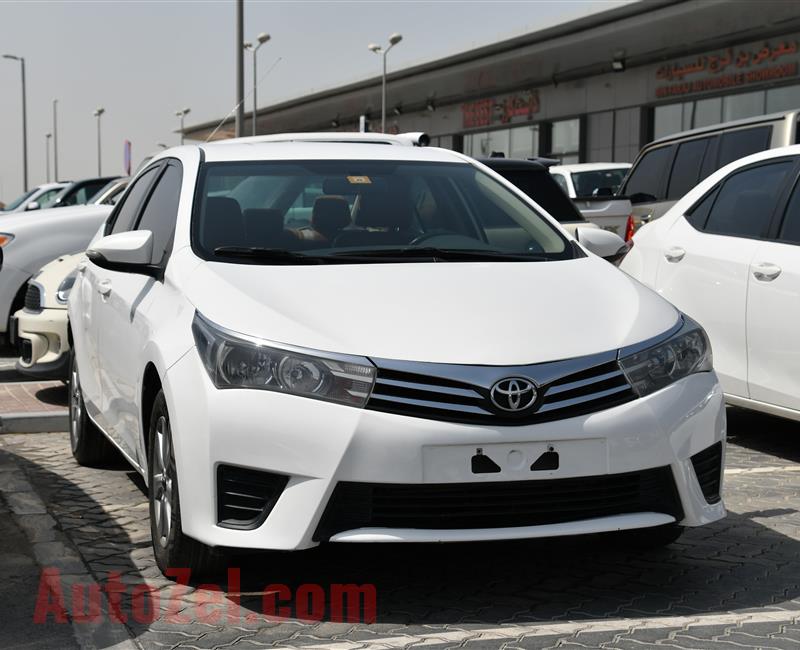 TOYOTA COROLLA- 2015- WHITE- 65 000 KM- GCC SPECS