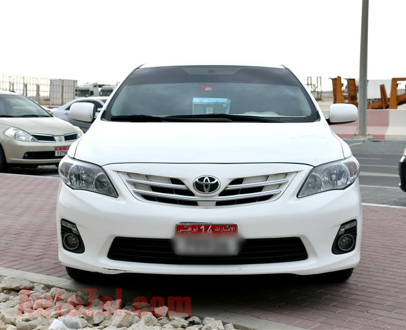 TOYOTA COROLLA 1.8- 2013- WHITE- 150 000 KM- GCC