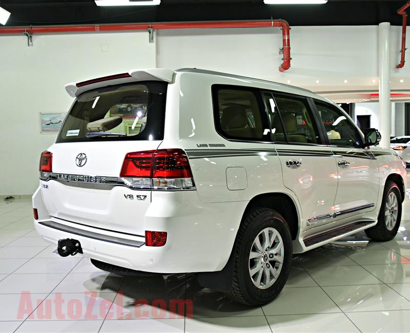 TOYOTA LAND CRUISER VXR 5.7  MODEL 2019 - 0 KM - V8 - GCC 