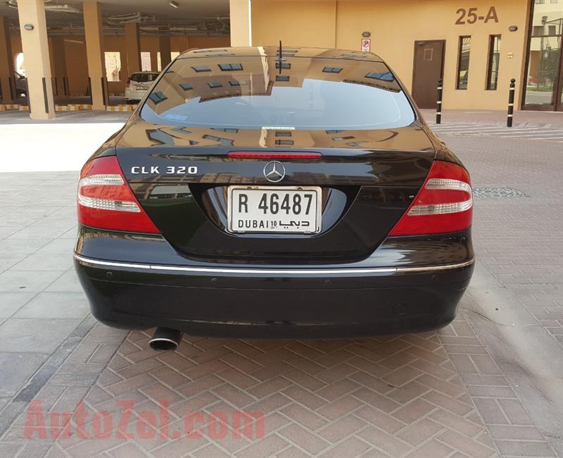 URGENT - Mercedes CLK 320 Black