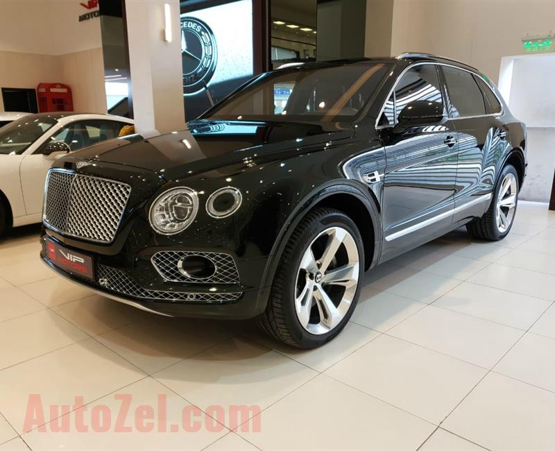 BENTLEY BENTAYGA W12- 2017- GREEN- 33 000 KM- GCC