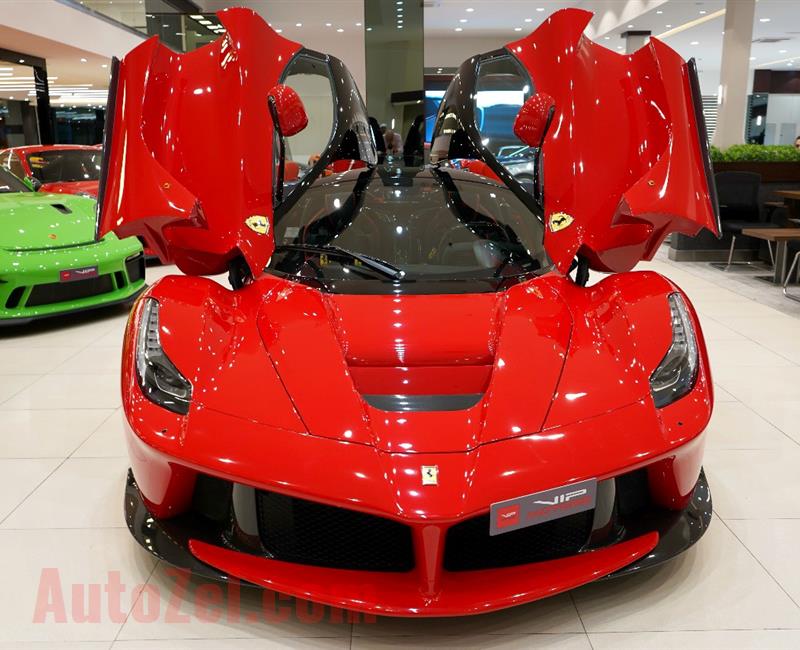 FERRARI LA FERRARI- 2015- RED- 1 800 KM- GCC-  DEALER WARRANTY