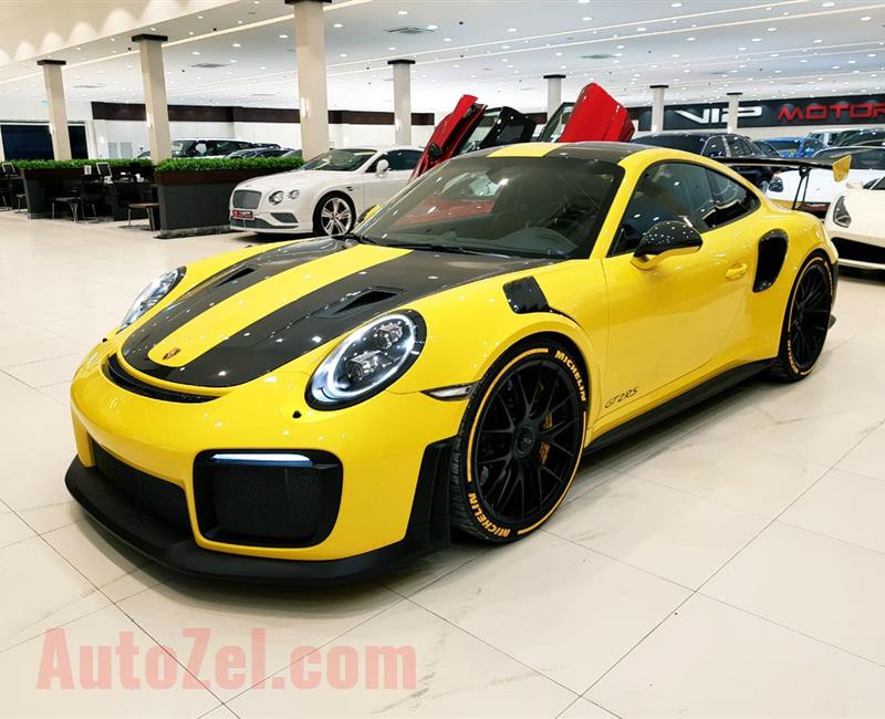 PORSCHE CARRERA 911 GT2 RS- 2018- YELLOW- 2 000 KM- GCC