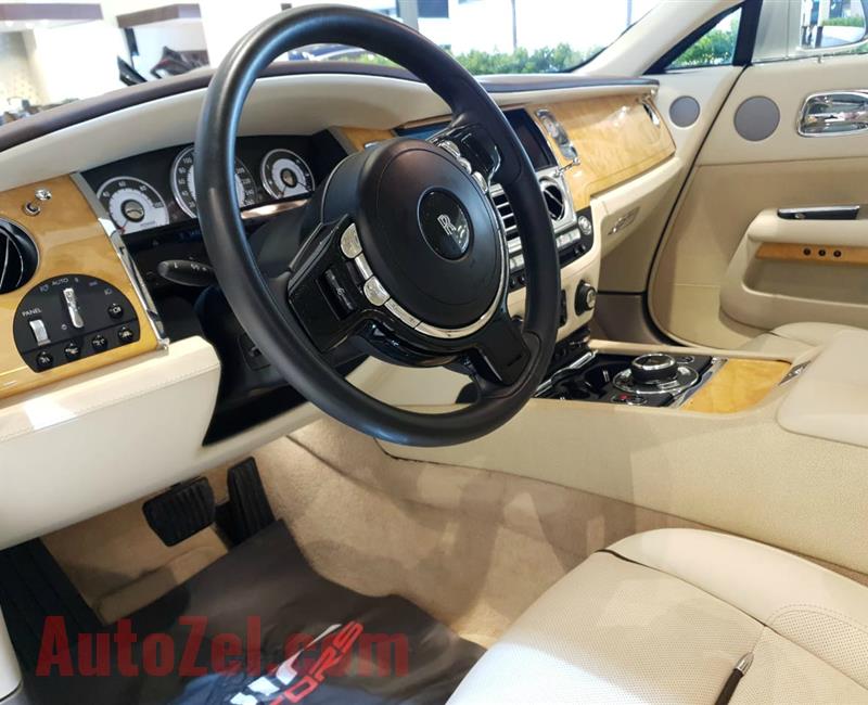 ROLLS ROYCE WRAITH- 2015- SILVER- 11 000 KM- GCC