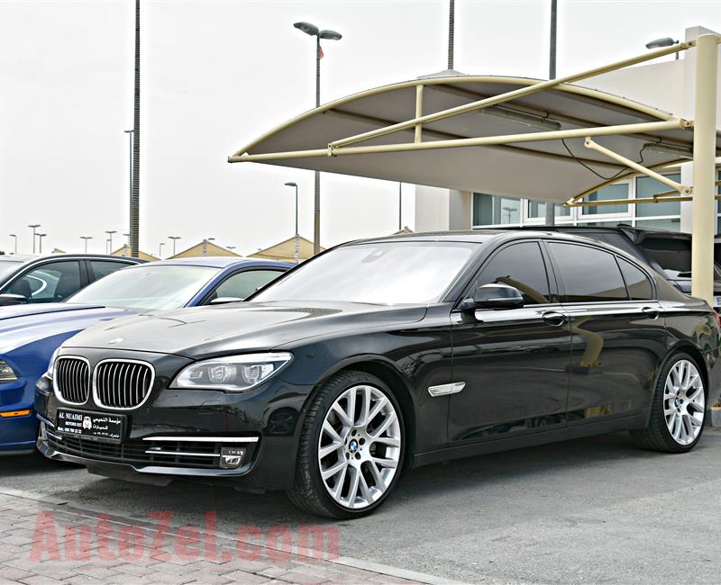 BMW 750LI MODEL 2015 - BLACK - 74,000 KM - V8 - GCC 