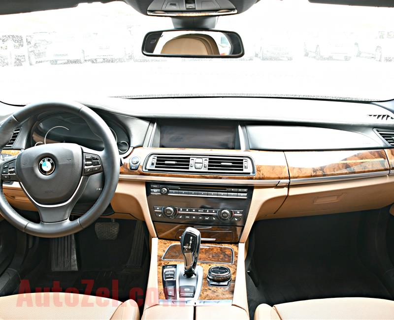 BMW 750LI MODEL 2015 - BLACK - 74,000 KM - V8 - GCC 