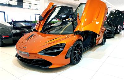 MCLAREN 720S- 2018- ORANGE- 1 000 KM- GCC -DEALER WARRANTY