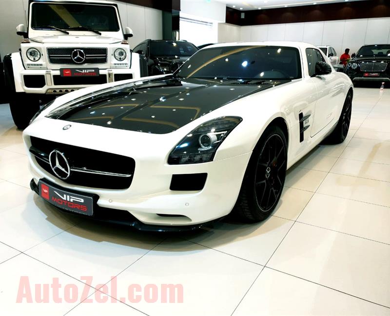 MERCEDES-BENZ SLS AMG FINAL EDITION- 2014- WHITE- 3 000 KM- GCC