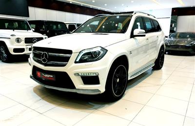 MERCEDES-BENZ GL63 AMG- 2015- WHITE- 22 000 KM- GCC