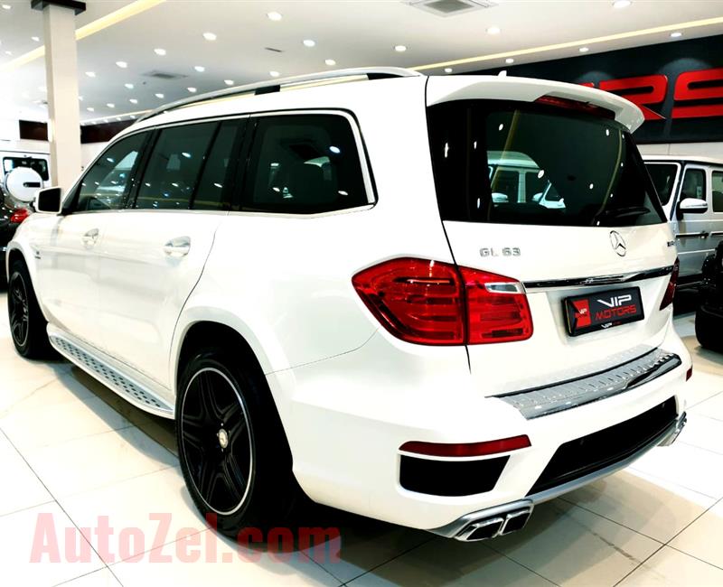 MERCEDES-BENZ GL63 AMG- 2015- WHITE- 22 000 KM- GCC