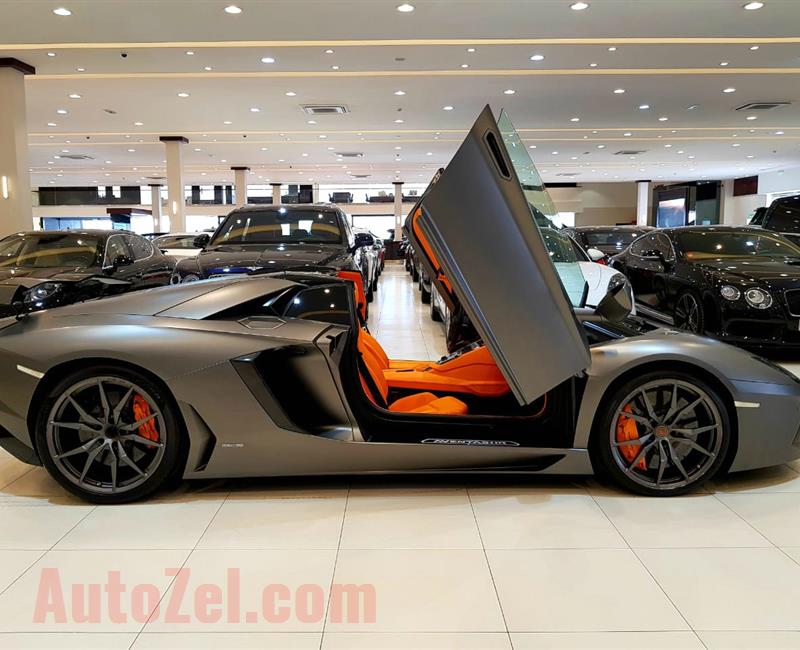 LAMBORGHINI AVENTADOR ROADSTER, SPECIAL ORDERED- 2014- GREY- 14 000 KM- GCC