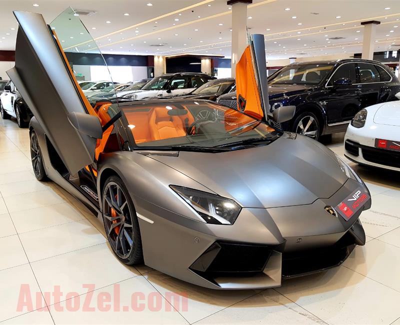 LAMBORGHINI AVENTADOR ROADSTER, SPECIAL ORDERED- 2014- GREY- 14 000 KM- GCC