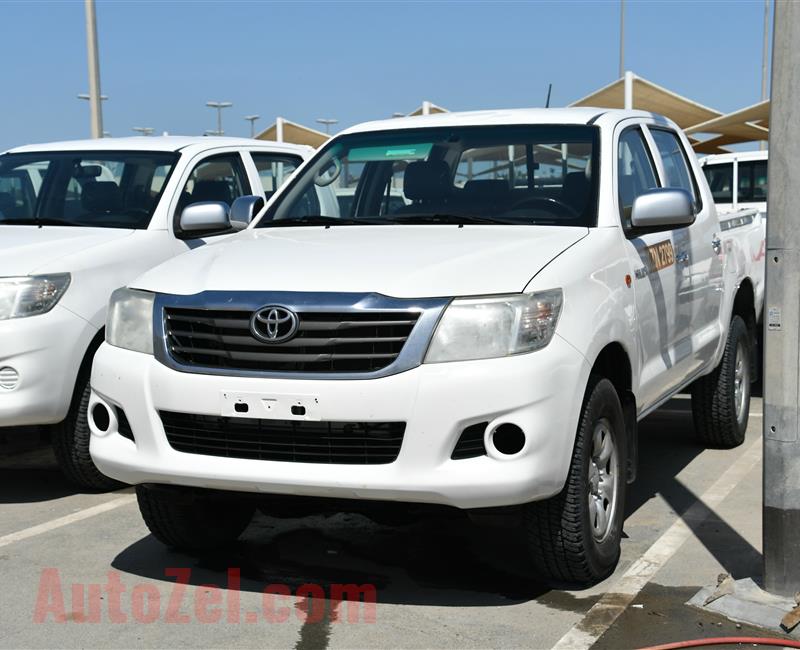 TOYOTA HILUX (MANUAL GEAR), V4- 2014- WHITE- 231 000 KM- GCC