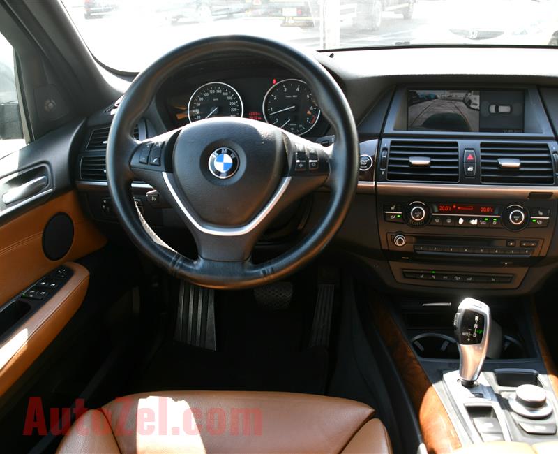 BMW X5, V8- 2009- GREY- 195 000 KM- GCC