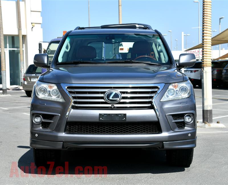 LEXUS LX570, V8- 2012- GREY- 166 000 KM- GCC