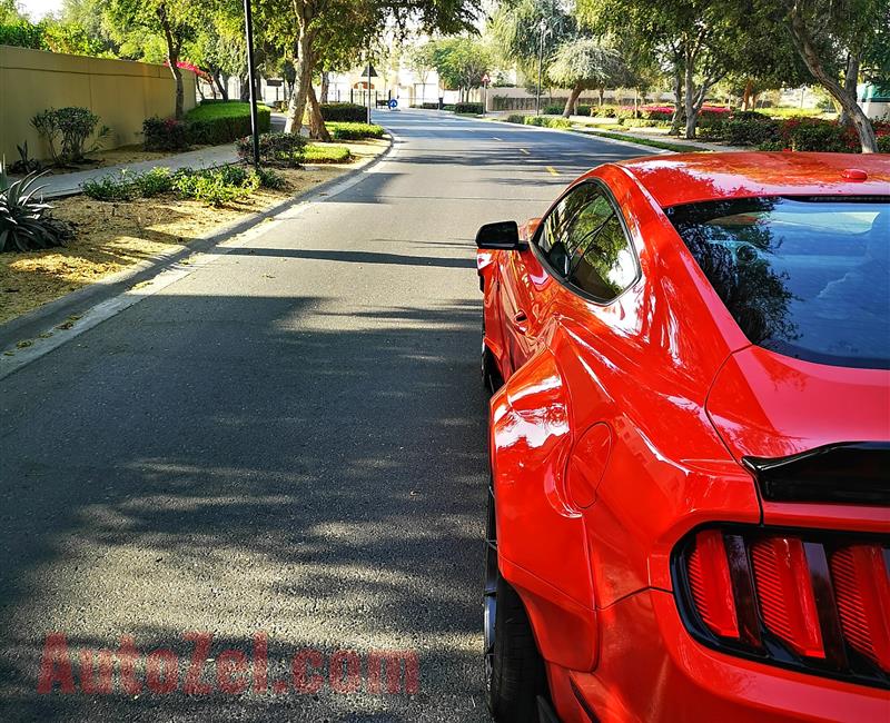 Robot Mk1 Wide body Mustang 5.0 ( Only 2 In UAE)