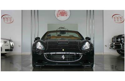 FERRARI CALIFORNIA- 2010- BLACK- 16 000 KM- IMPORT SPECS