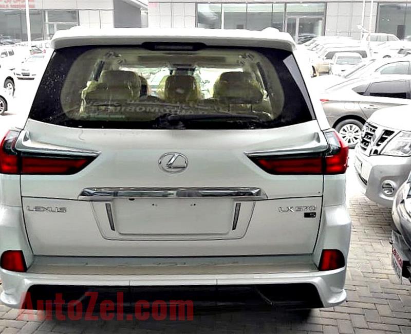 LEXUS LX570 S MODEL 2019 - WHITE - ZERO KM - V8 - GCC 