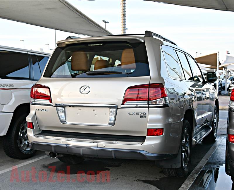 LEXUS LX570 MODEL 2013 - GOLD - 154000 KM - V8 - GCC 