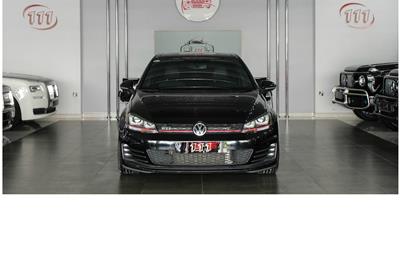 VOLKSWAGEN GOLF GTI - 2014- BLACK- 89 000 KM- GCC