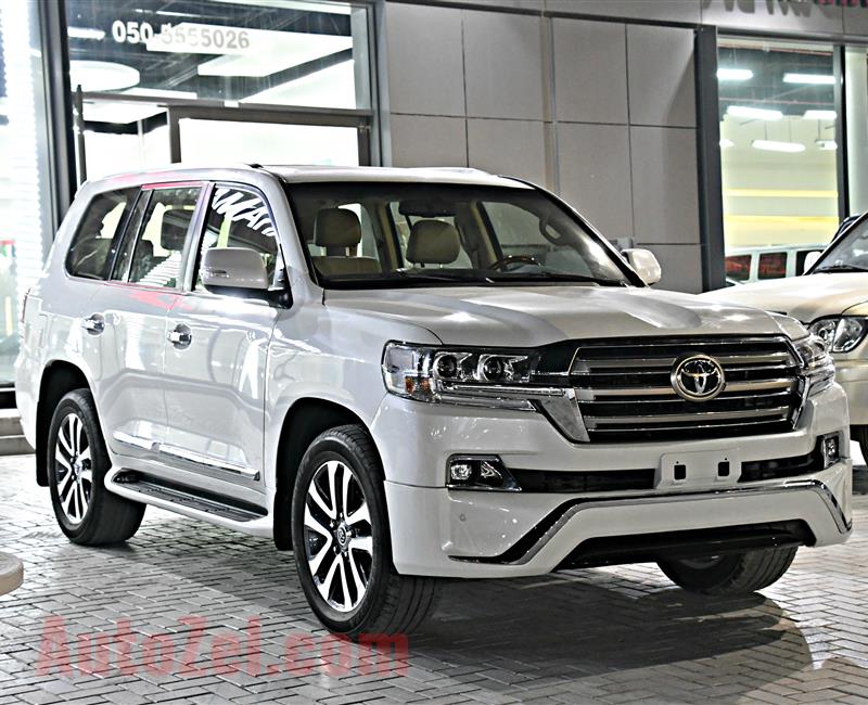 TOYOTA LAND CRUISER GXR MODEL 2014 - WHITE - CAR KIT 2018 - 200,000 KM - V8 - GCC 
