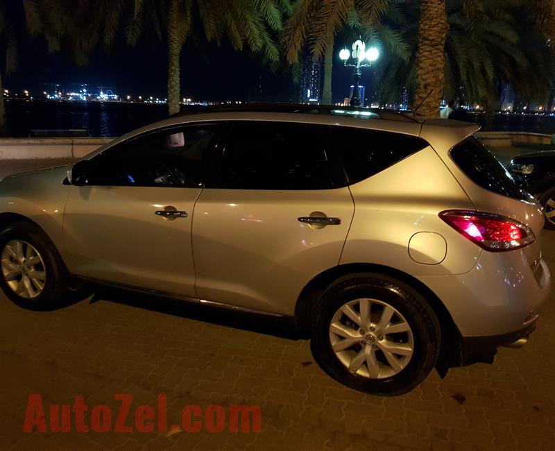 Nissan Murano 2012 very clean 