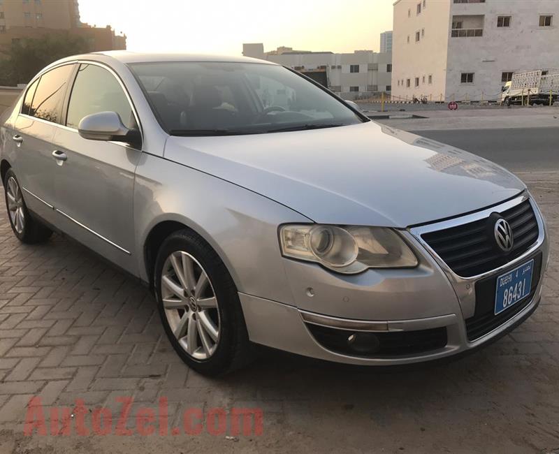 Volkswagen Passat TSI Turbo 2009 Model Gcc Specs Fully Loaded Options No1-First Owner/Car is in Excellent Condition&Very Clean