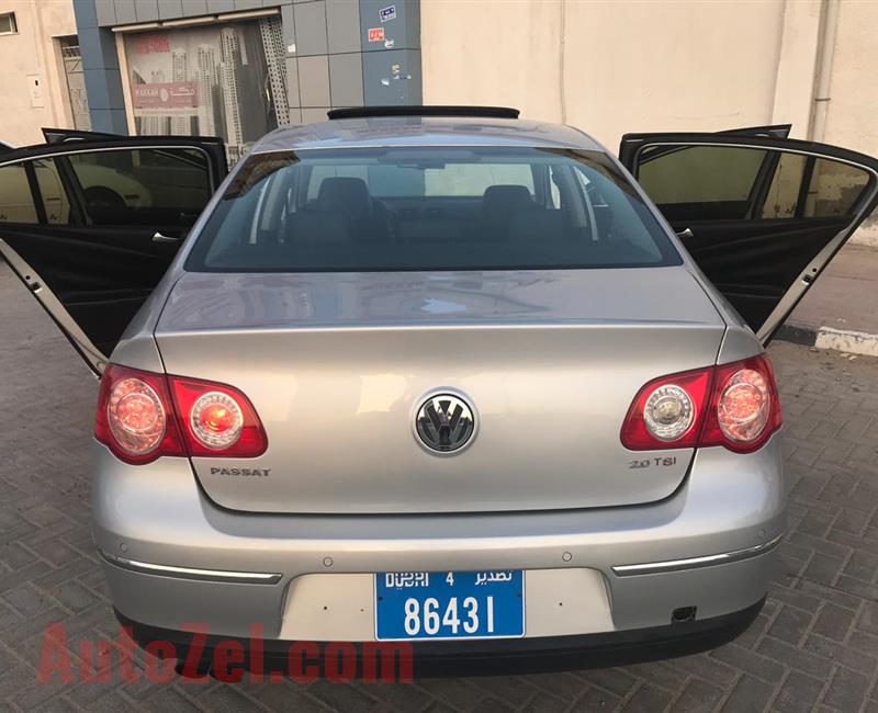 Volkswagen Passat TSI Turbo 2009 Model Gcc Specs Fully Loaded Options No1-First Owner/Car is in Excellent Condition&Very Clean