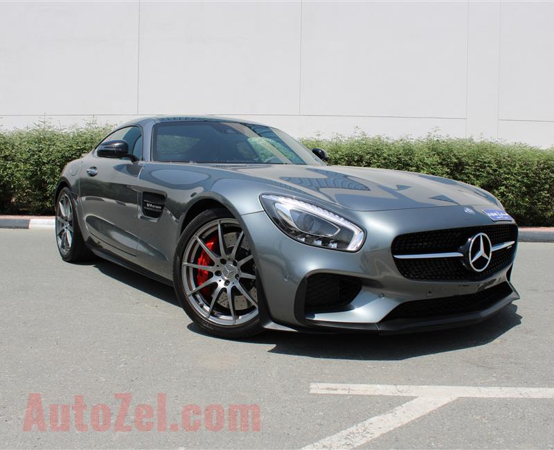 MERCEDES-BENZ AMG GTS- 2016- GRAY- 37 000 KM- GCC SPECS