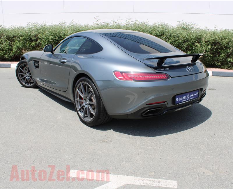 MERCEDES-BENZ AMG GTS- 2016- GRAY- 37 000 KM- GCC SPECS