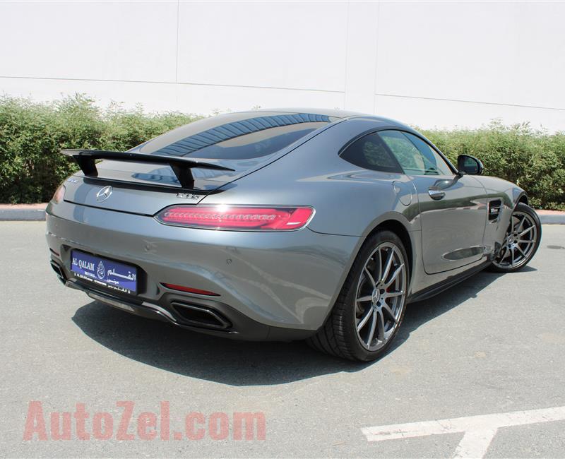 MERCEDES-BENZ AMG GTS- 2016- GRAY- 37 000 KM- GCC SPECS