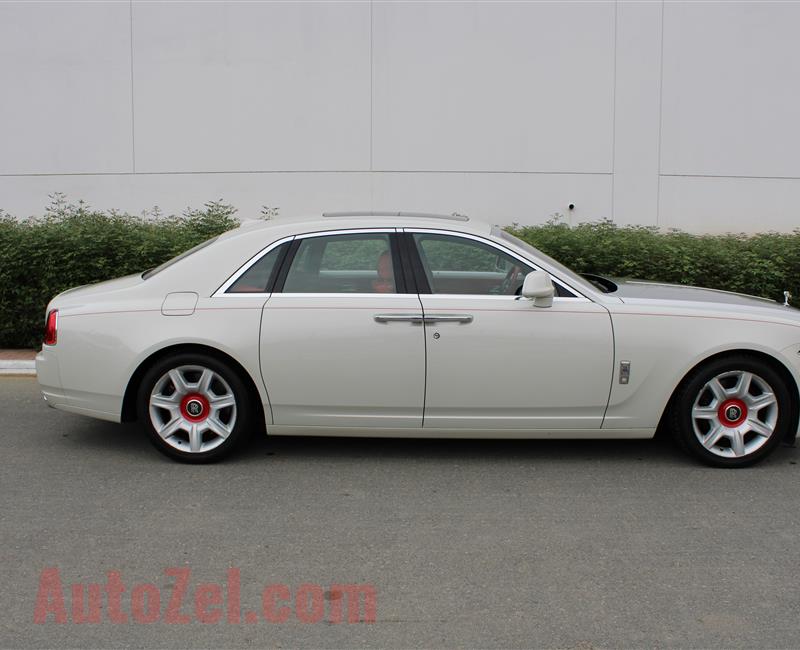 ROLLS ROYCE GHOST- 2014- WHITE- 77 000 KM- GCC SPECS