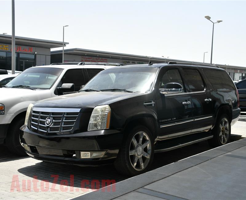 CADILLAC ESCALADE- 2008- BLACK- 200 000 KM- AMERICAN SPECS