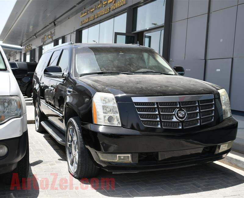 CADILLAC ESCALADE- 2008- BLACK- 200 000 KM- AMERICAN SPECS