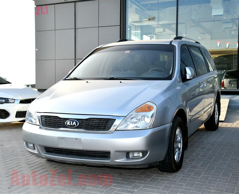 KIA CARNIVAL, V6- 2014- SILVER- 200 000 KM- GCC