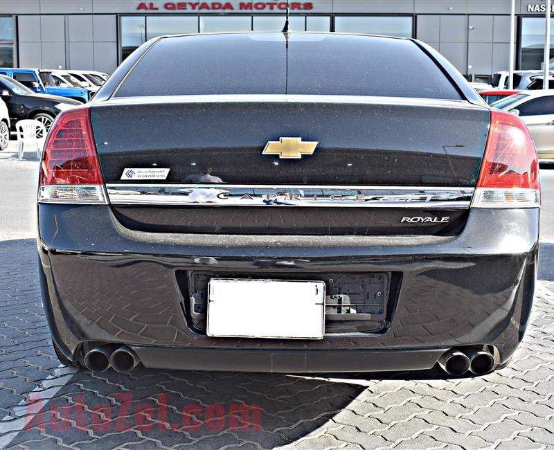 chevrolet caprice model 2009 - black - 260,000 km - v8 - gcc 