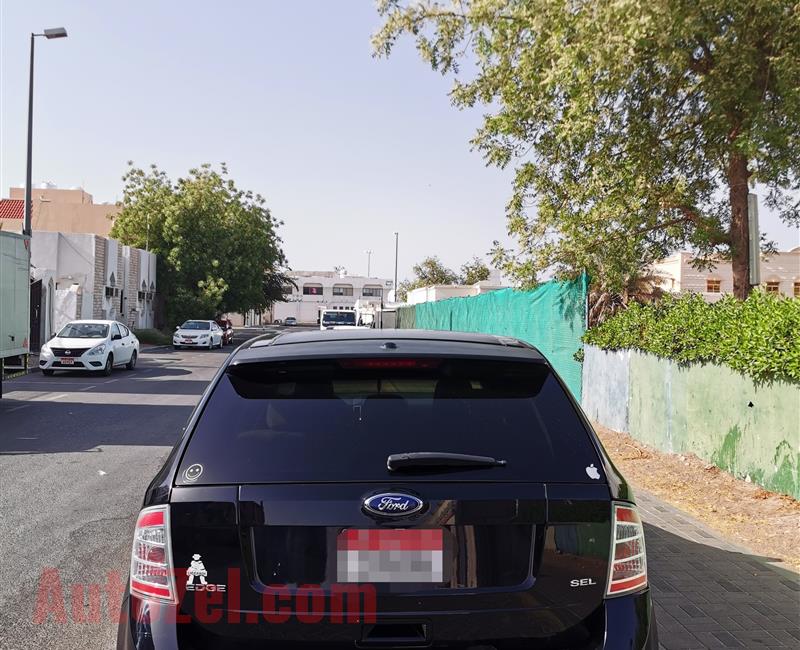 Ford Edge 2008 AED 11,000 -New Tires. -New Battery. -New Insurance. -New look front side. -Need to repair front Axel's only. -Engin & Gear OK. 0524240008