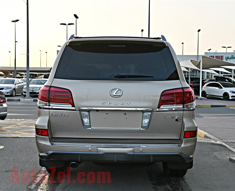 LEXUS LX570 SPORT MODEL 2010 - GOLD - 190,000 KM - V8 - GCC 