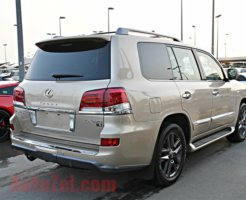 LEXUS LX570 SPORT MODEL 2010 - GOLD - 190,000 KM - V8 - GCC 