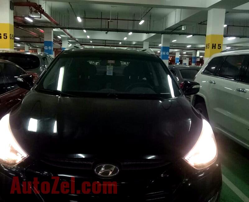 Hyundai Tucson black, 76500km, 2015 Model