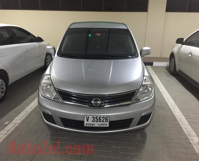 Nissan Tida/Versa Sedan 1.8 2011 Urgent Sale