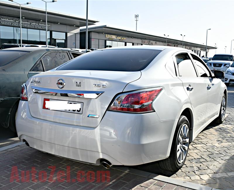 NISSAN ALTIMA MODEL 2015 - WHITE - 112,000 KM - V4 - GCC 