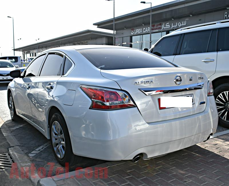 NISSAN ALTIMA MODEL 2015 - WHITE - 112,000 KM - V4 - GCC 