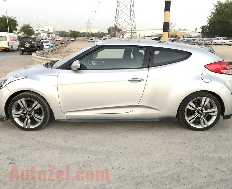 Hyundai Veloster GLS - Top Of the line - GCC