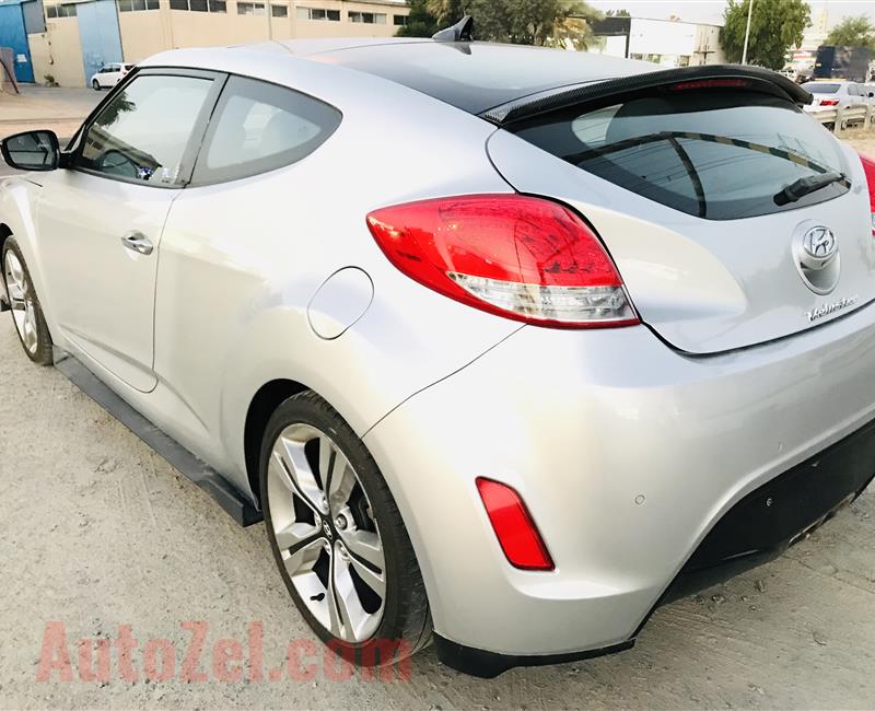 Hyundai Veloster GLS - Top Of the line - GCC