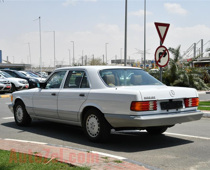 MERCEDES-BENZ 300 SE- 1991- WHITE- 42 000 KM- AMERICAN SPECS