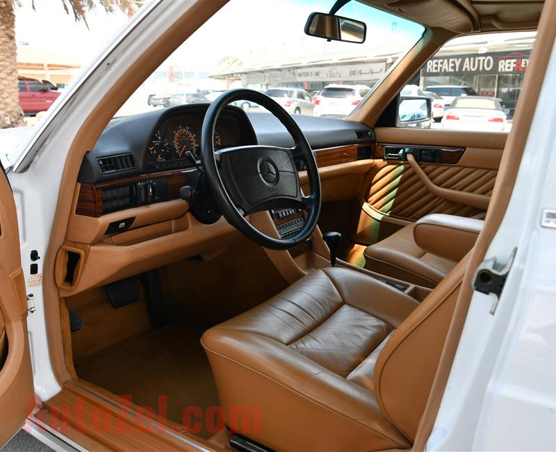 MERCEDES-BENZ 300 SE- 1991- WHITE- 42 000 KM- AMERICAN SPECS