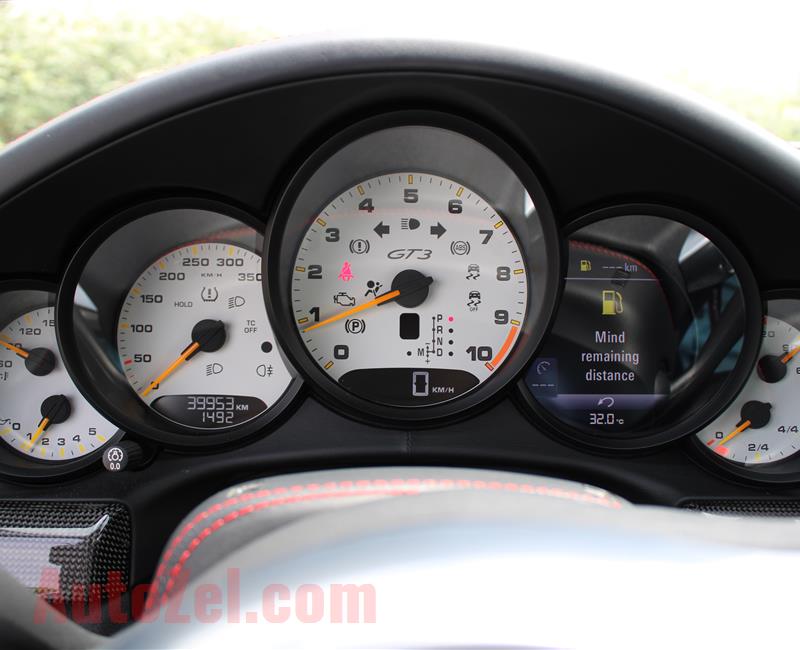 PORSCHE GT3, V6- 2015- WHITE- 39 000 KM- GCC