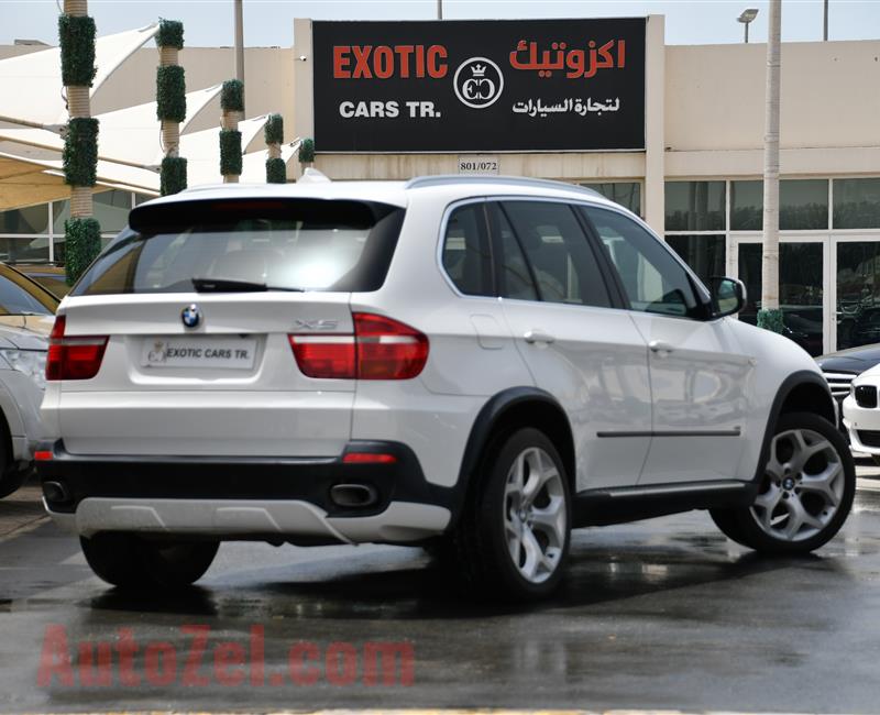 BMW X5 4.8i - AED 32,000