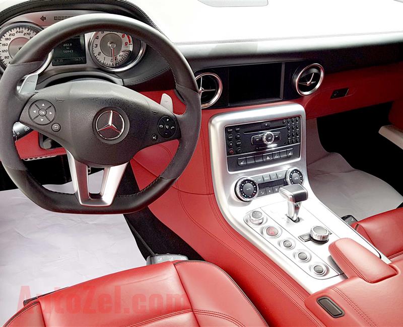 MERCEDES-BENZ SLS, V10- 2011- WHITE- 86 000 KM- GCC